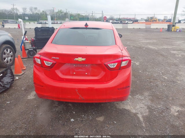 Chevrolet Cruze Ls Auto 2018 1G1BC5SM9J7247371 Image 17