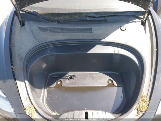 5YJ3E1EA7JF098632 Tesla Model 3 Long Range/mid Range