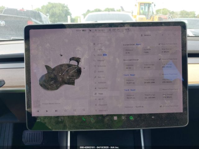5YJ3E1EA7JF098632 Tesla Model 3 Long Range/mid Range