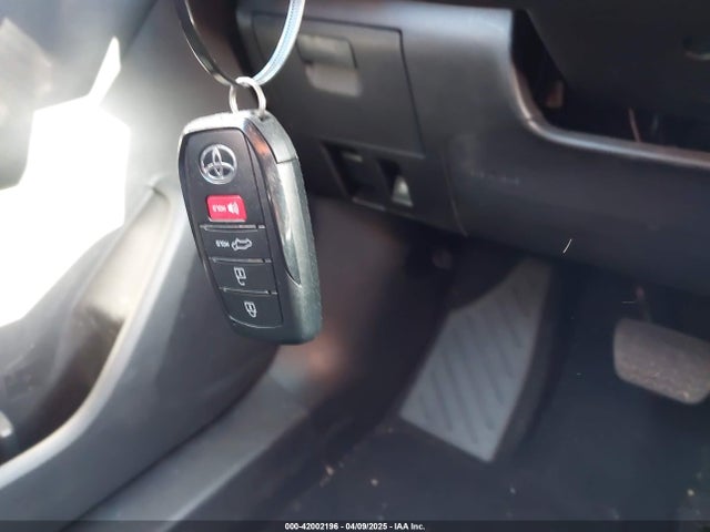 Toyota Highlander Xle 2024 5TDKDRAH0RS528587 Image 11
