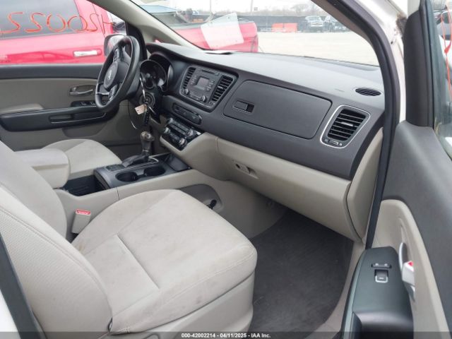 KNDMA5C12F6031286 KIA Sedona L