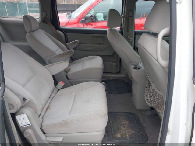 KNDMA5C12F6031286 KIA Sedona L