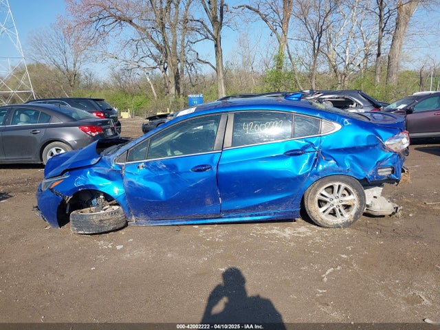 1G1BE5SM0H7176484 Chevrolet Cruze Lt Auto