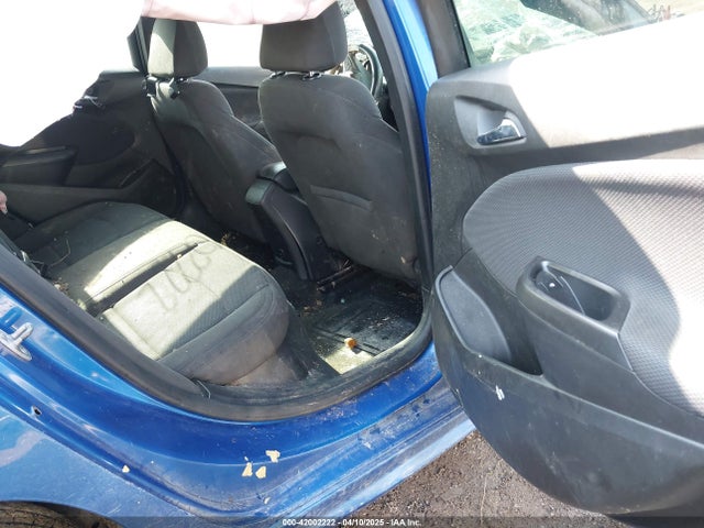 1G1BE5SM0H7176484 Chevrolet Cruze Lt Auto