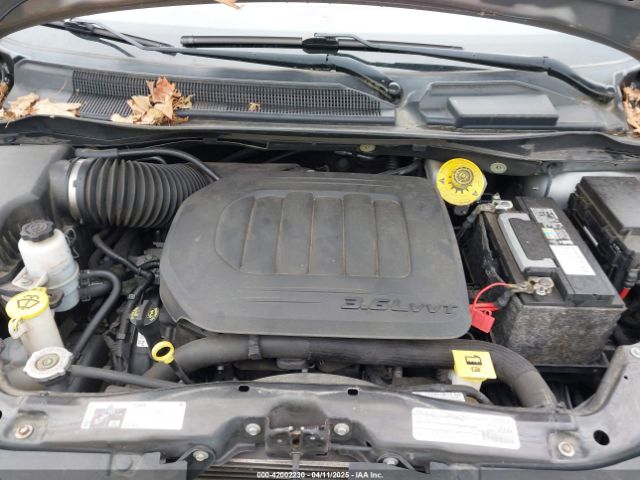 2C4RDGEG0KR640664 Dodge Grand Caravan Gt