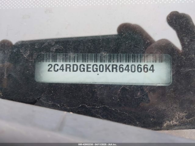 2C4RDGEG0KR640664 Dodge Grand Caravan Gt