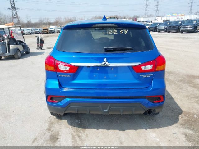 JA4AP3AU9JU022828 Mitsubishi Outlander Sport 2.0 Es/2.0 Le