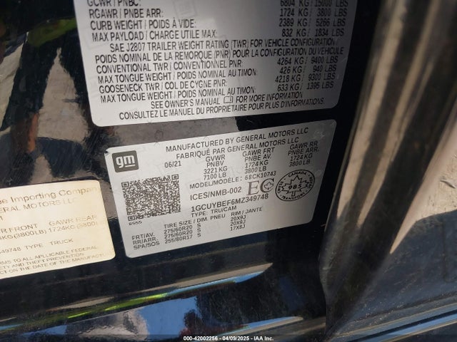 1GCUYBEF6MZ349748 Chevrolet l82