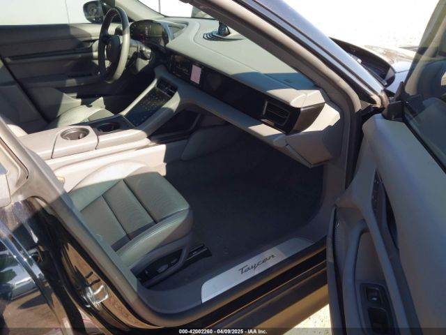 WP0AA2Y17RSA11446 Porsche Taycan