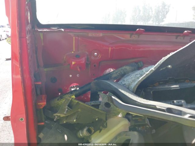 1GCPWDED0MZ311994 Chevrolet Silverado 1500 2wd  Short Bed Rst