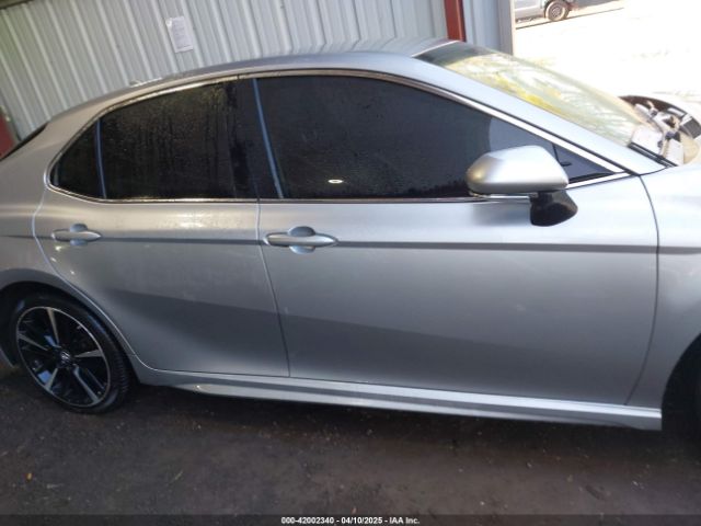 4T1B61HK3KU794857 Toyota CAMRY XSE