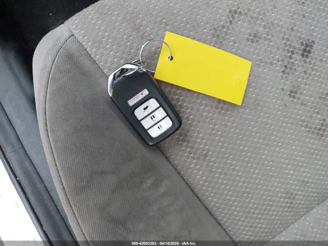 3CZRU6H52HM714813 Honda HR-V EX