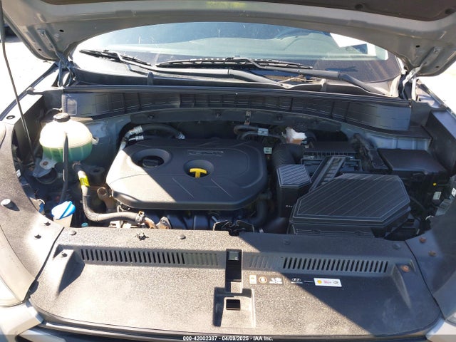 KM8J33A49JU756480 Hyundai TUCSON SEL