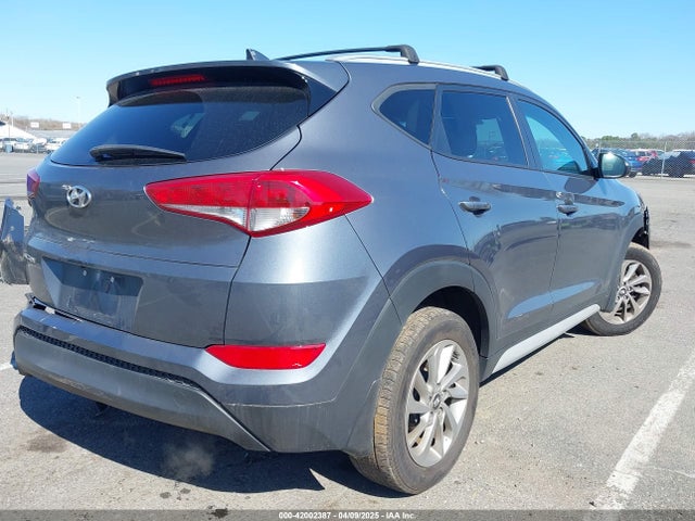KM8J33A49JU756480 Hyundai TUCSON SEL