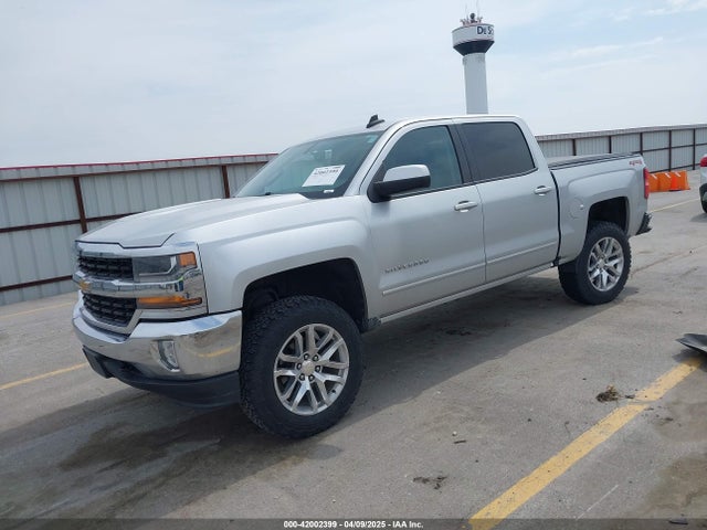 3GCUKREC1JG339687 Chevrolet Silverado 1500 1lt