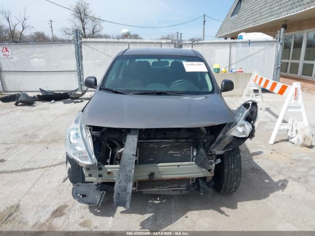 3N1CN7AP4FL914897 Nissan Versa 1.6 S+