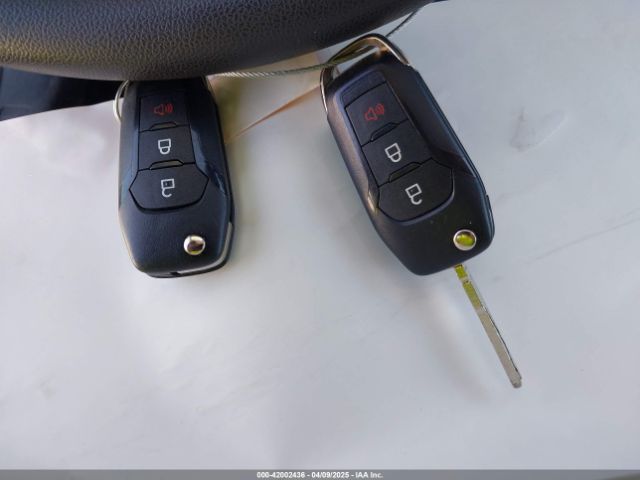 3FTTW8A35RRA61649 Ford Maverick Xl