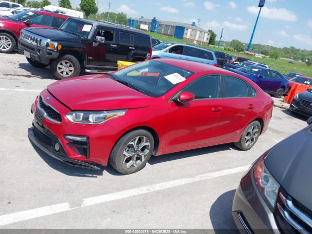 3KPF24AD8ME324601 KIA Forte Lxs