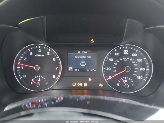 3KPF24AD8ME324601 KIA Forte Lxs