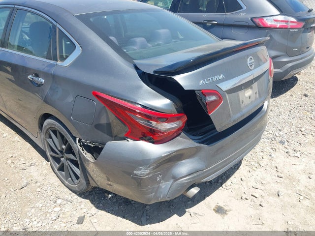 1N4AL3AP3HC214621 Nissan Altima 2.5 Sr