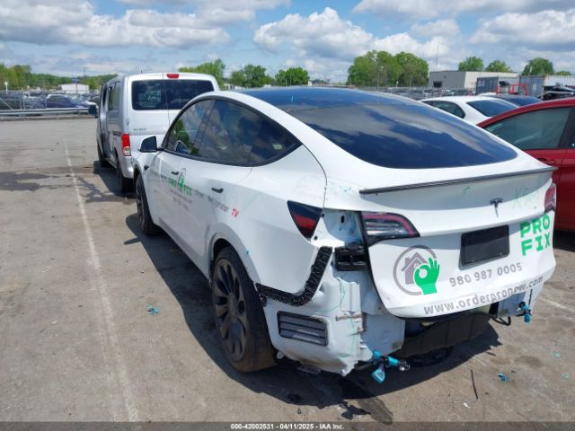 2020 TESLA MODEL Y 5YJYGDEF8LF025673 Photo 2