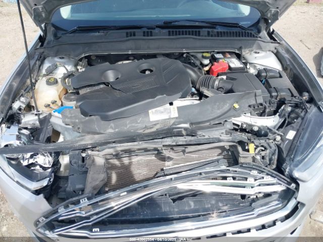3FA6P0T90GR291714 Ford FUSION SE
