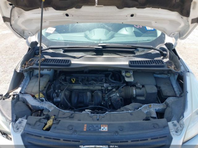 1FMCU0F77GUB31012 Ford ESCAPE S