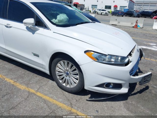 3FA6P0PU7GR206589 Ford Fusion Energi Se Luxury
