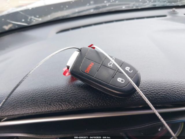 2C3CDZAG8KH666463 Dodge Challenger Sxt