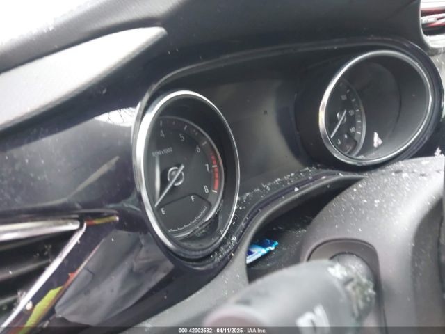 KL4MMCSL4PB104398 Buick Encore Gx Preferred Awd