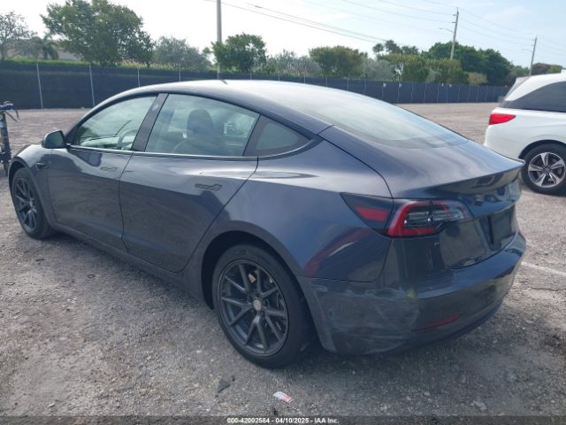 2023 TESLA MODEL 3 5YJ3E1EA0PF403168 Photo 2