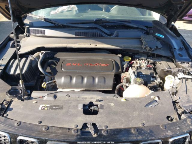 3C4NJCBB0JT233741 Jeep Compass Latitude Fwd