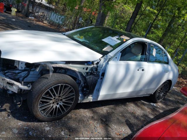 W1KAF4HB0NR043102 Mercedes-Benz C 300 4matic