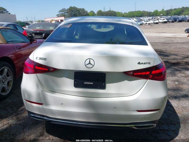 W1KAF4HB0NR043102 Mercedes-Benz C 300 4matic