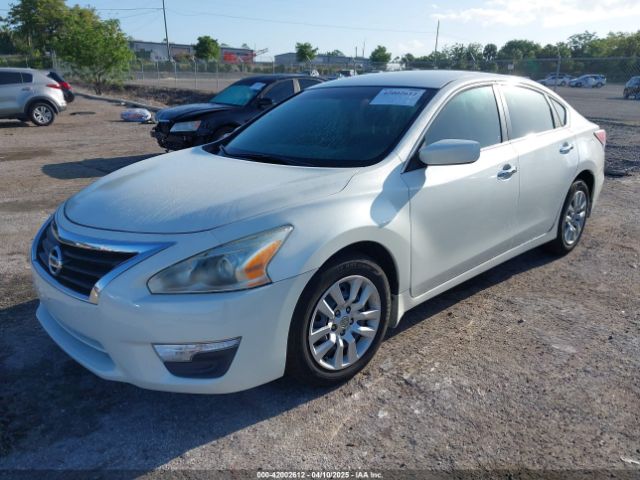 1N4AL3AP3EC422980 Nissan Altima 2.5 S