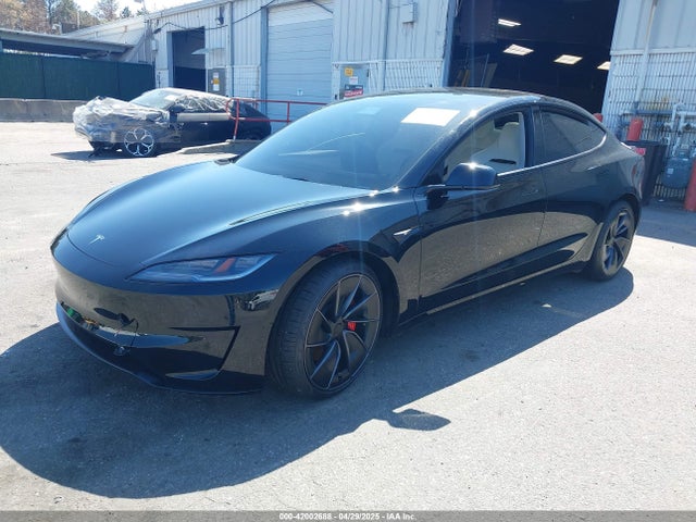 2025 TESLA MODEL 3 5YJ3E1ET0SF933067 Photo 1