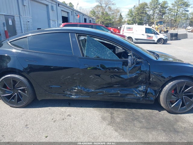 2025 TESLA MODEL 3 5YJ3E1ET0SF933067 Photo 5