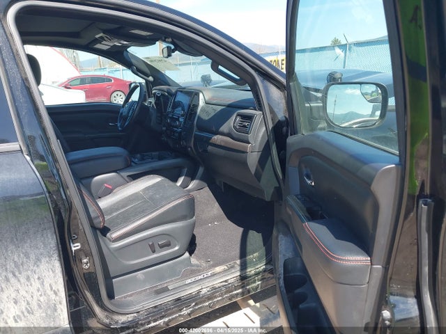 1N6AA1ED8PN111361 Nissan Titan Pro-4x 4x4