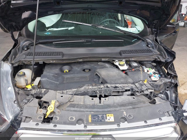 1FMCU9G96HUA98235 Ford ESCAPE SE
