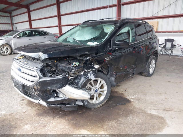1FMCU9G96HUA98235 Ford ESCAPE SE