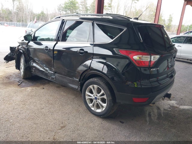 1FMCU9G96HUA98235 Ford ESCAPE SE