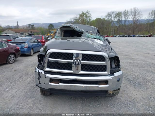 3C6UR5CJ1HG670938 RAM 2500 Tradesman  4x4 6'4 Box