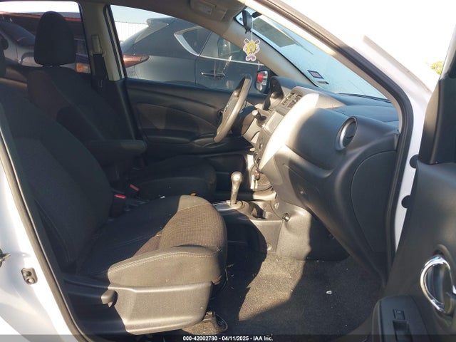 3N1CN7AP7KL871893 Nissan Versa 1.6 Sv