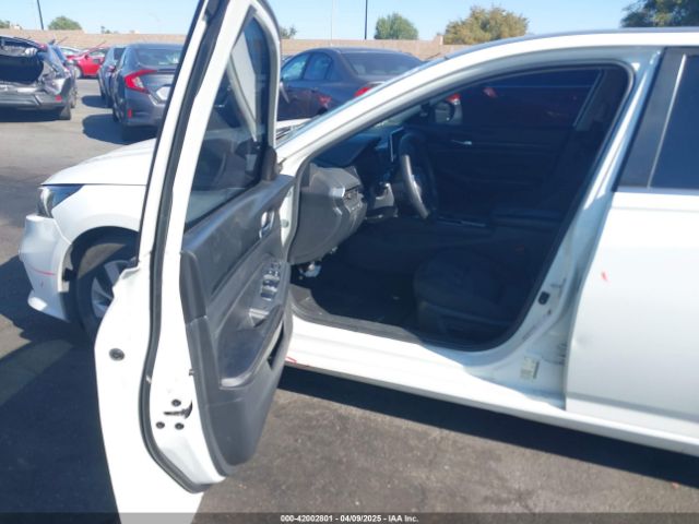1N4BL4BV7LN313673 Nissan Altima S Fwd