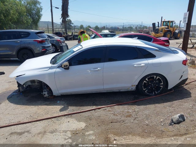 5XXG64J28NG140615 KIA K5 Gt-line