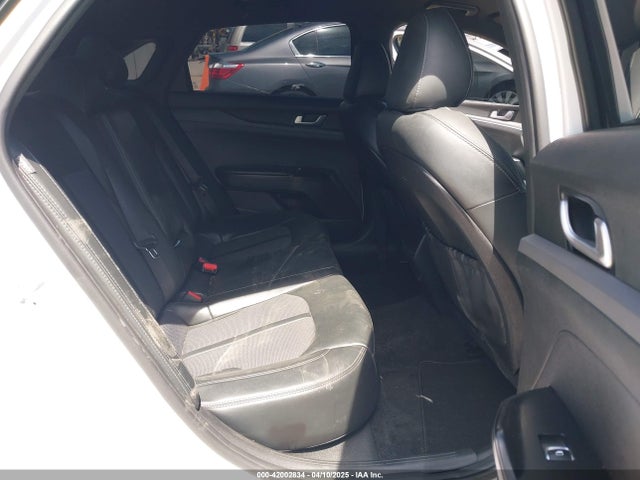 5XXG64J28NG140615 KIA K5 Gt-line