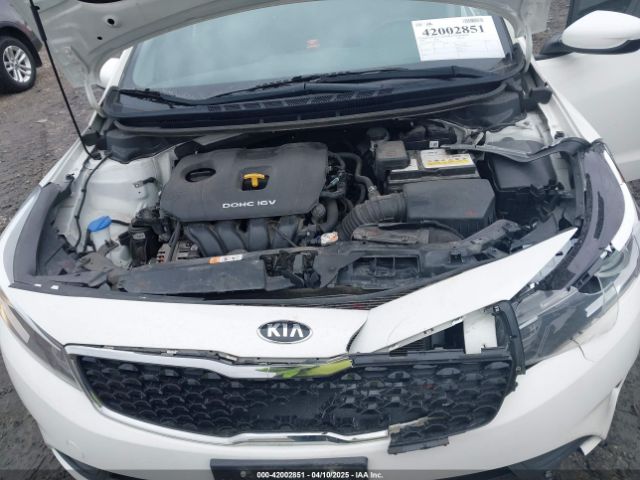 3KPFK4A78JE189304 KIA FORTE LX