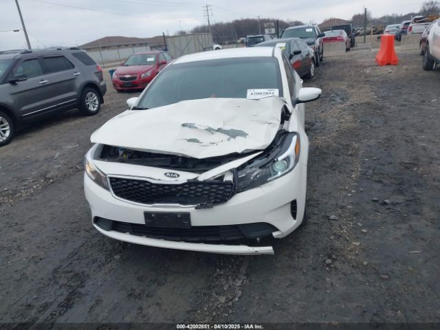 3KPFK4A78JE189304 KIA FORTE LX