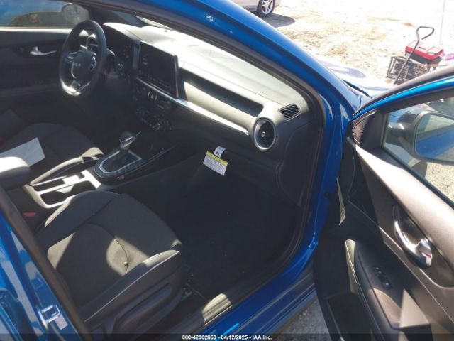 3KPF54AD5PE686851 KIA Forte Gt-line
