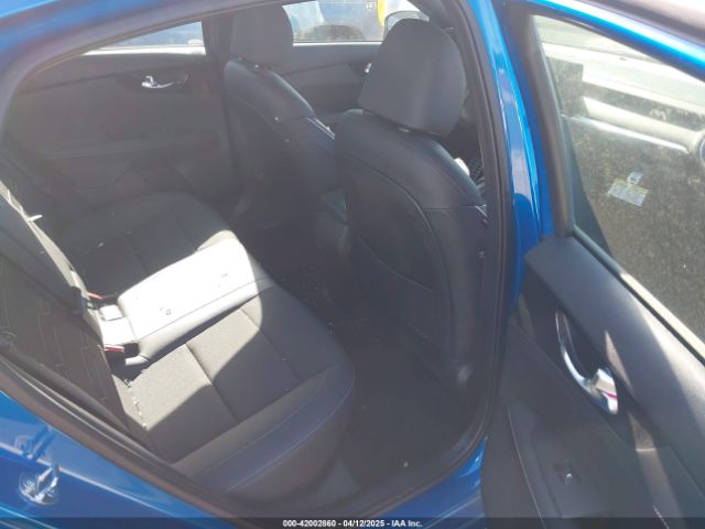 3KPF54AD5PE686851 KIA Forte Gt-line
